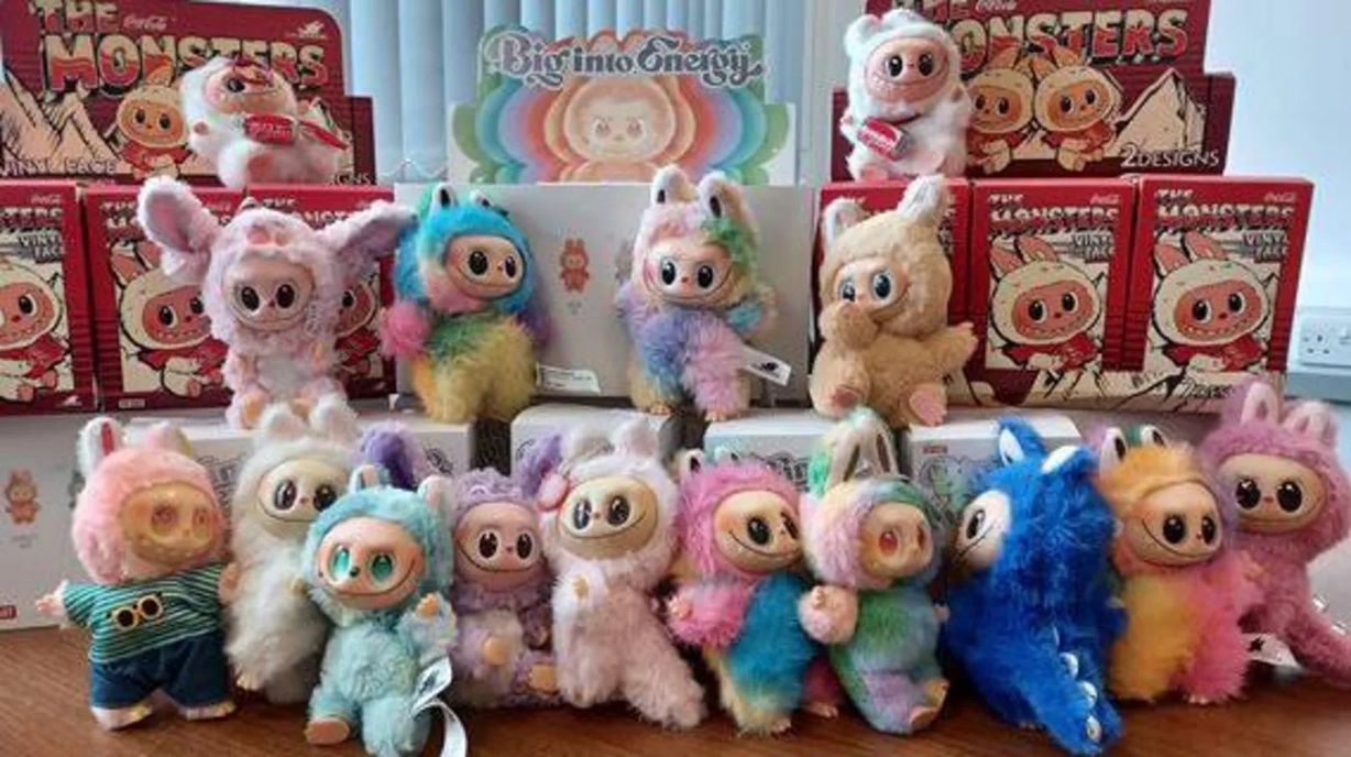 Reino Unido apreende 259 mil Labubus falsos com risco de asfixia, envenenamento e até câncer