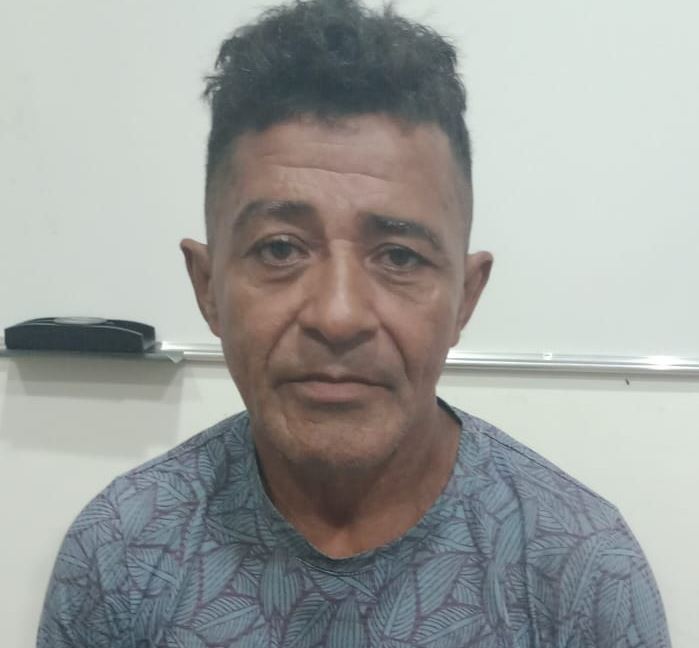 Servidor público é achado morto no Amazonas após moradores verem sangue escorrer de teto