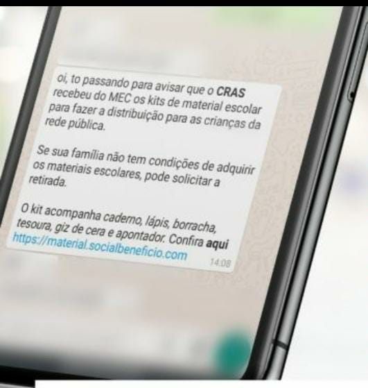 É falsa a mensagem da distribuição de kits de material escolar em Manaus 