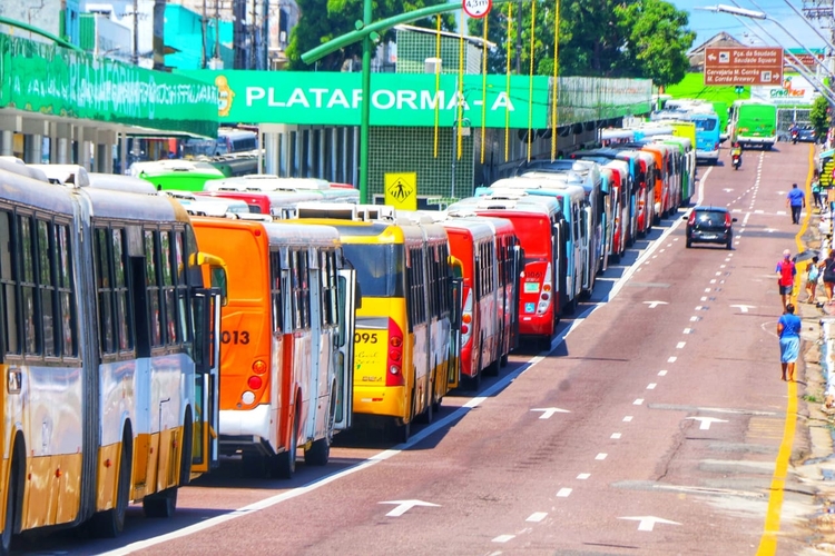 Greve de ônibus em Manaus é ilegal, diz TRT-AM