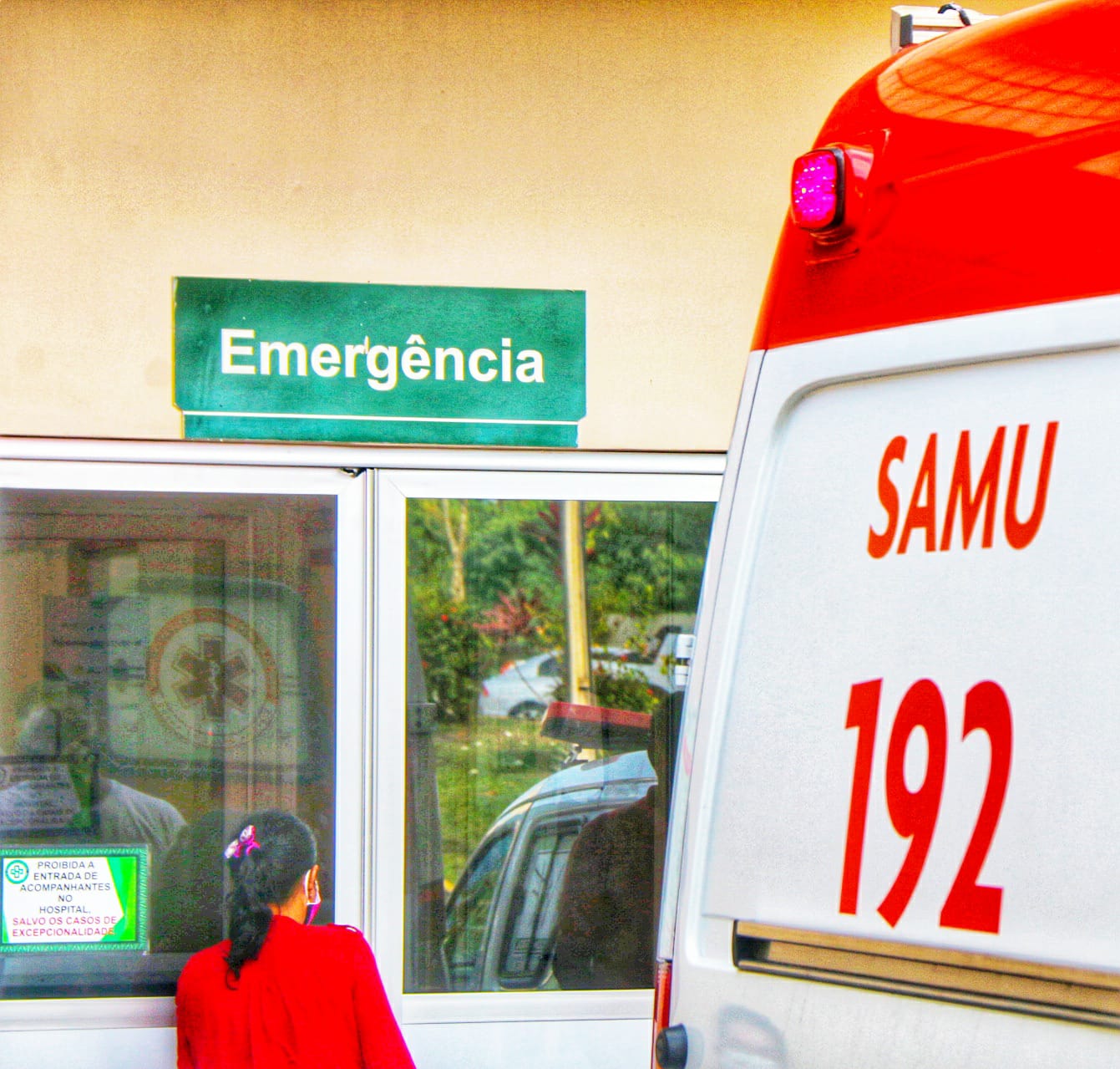 Funcionário da Águas de Manaus é baleado durante tentativa de assalto 