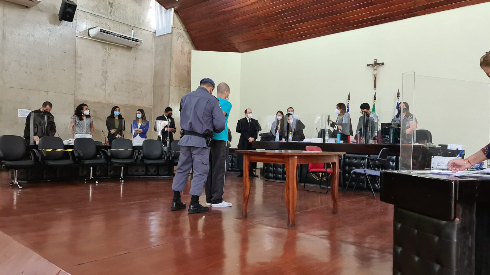 Caso Kimberly: Vídeo mostra momento em que é dada a sentença de Rafael Fernandez em Manaus