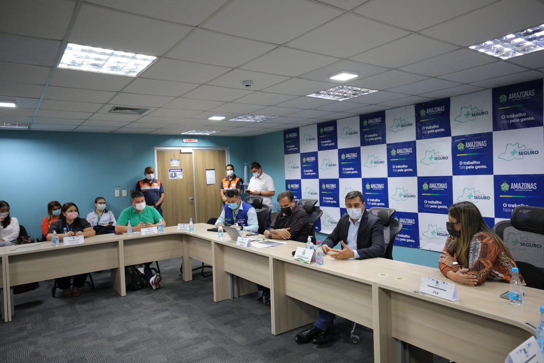 Em alerta com a ômicron, Comitê discute novas medidas preventivas no Amazonas 