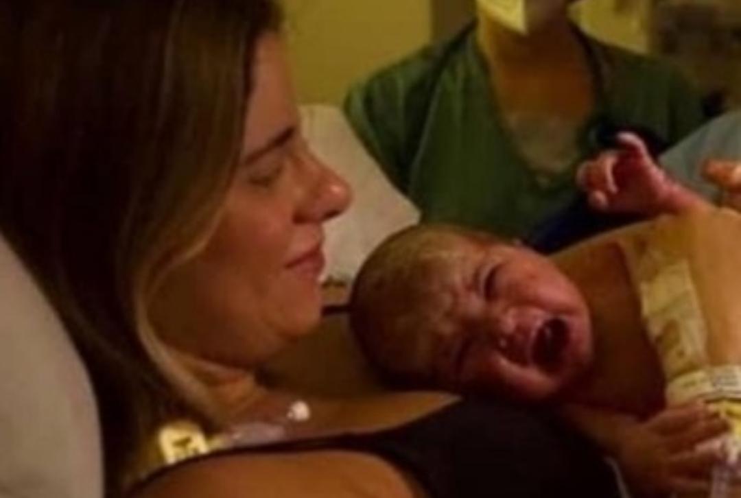 Shantal diz que vai tomar 'providências jurídicas' contra médico após relatar violência obstétrica