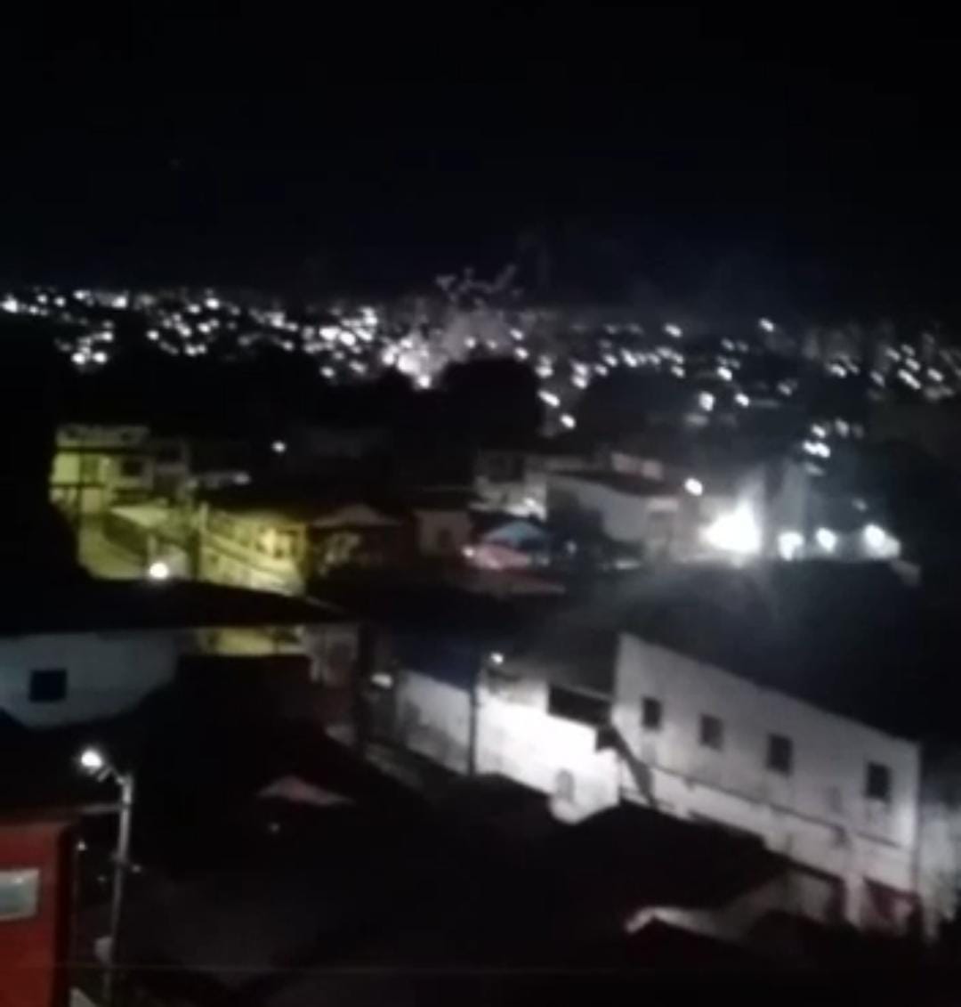 Manaus é um dos assuntos mais comentados no twitter após queima de fogos do CV