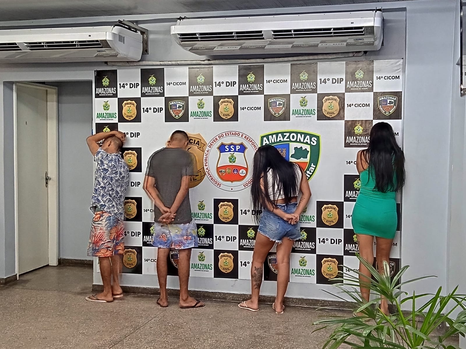 Grupo é preso em churrascada para comemorar assalto que deixou PM baleado em Manaus