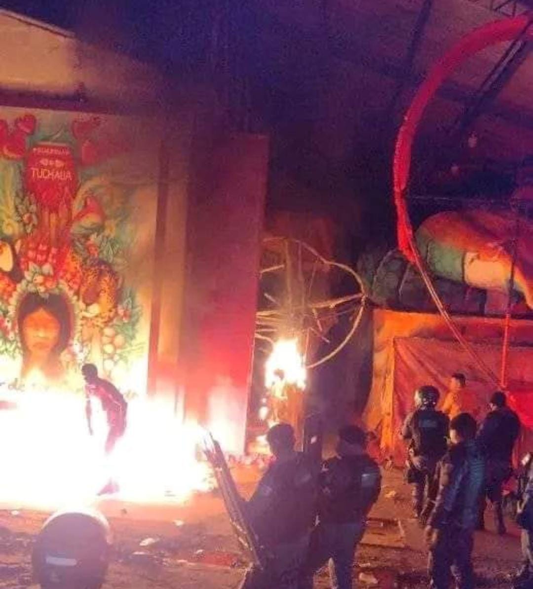 Exigindo pagamento, trabalhadores causam incêndio na Cidade Garantido