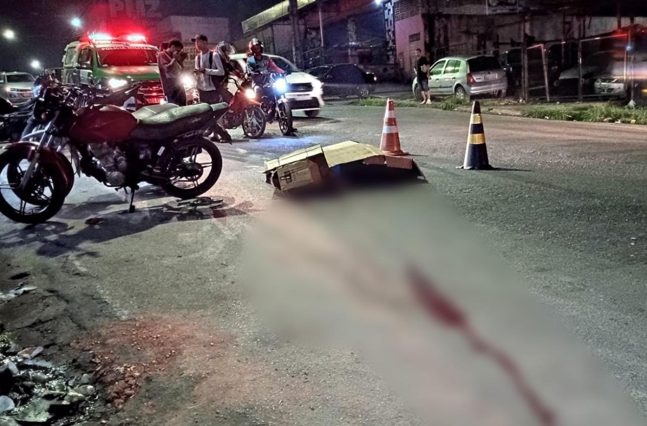 Acidente: Homem morre atropelado por dupla em motocicleta a caminho da igreja em Manaus