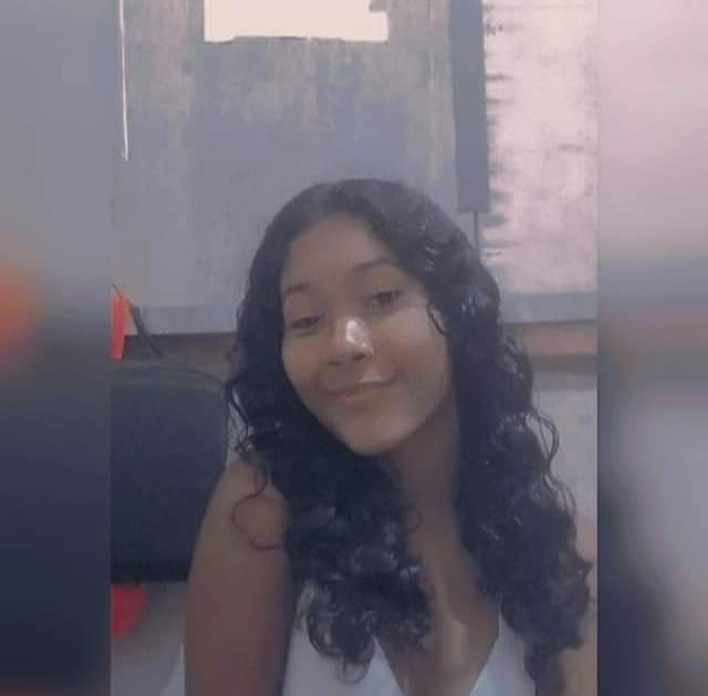 Adolescente de 15 anos é achada morta na casa do padrasto em Manaus