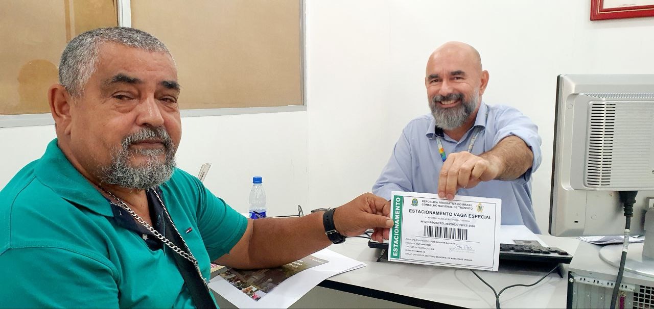 Ação terá emissão de credencial de estacionamento para idosos e PCDs neste sábado