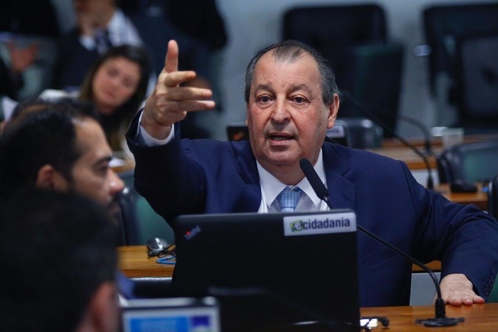 Interior do Amazonas recebe obras de mobilidade urbana com emendas de Omar