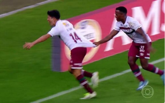 De virada, Fluminense vence Inter e avança para final da Libertadores após 15 anos