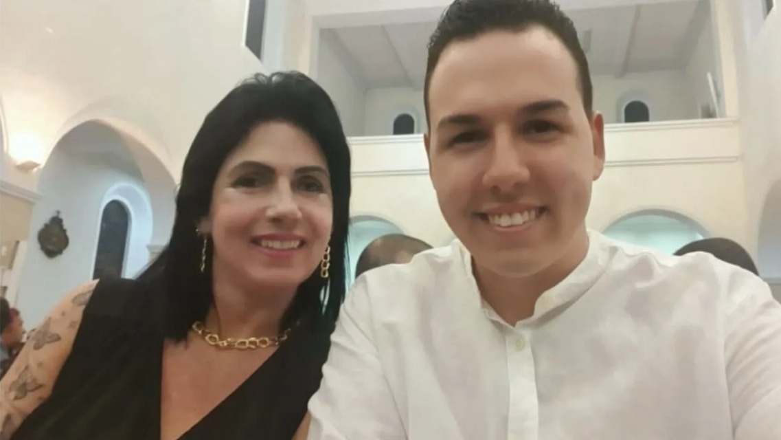 Mãe e filho são mortos após cobrarem dívida