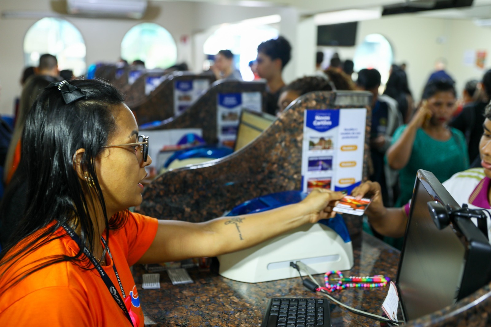 Estudantes da rede pública de Manaus já podem solicitar créditos passe livre estudantil  