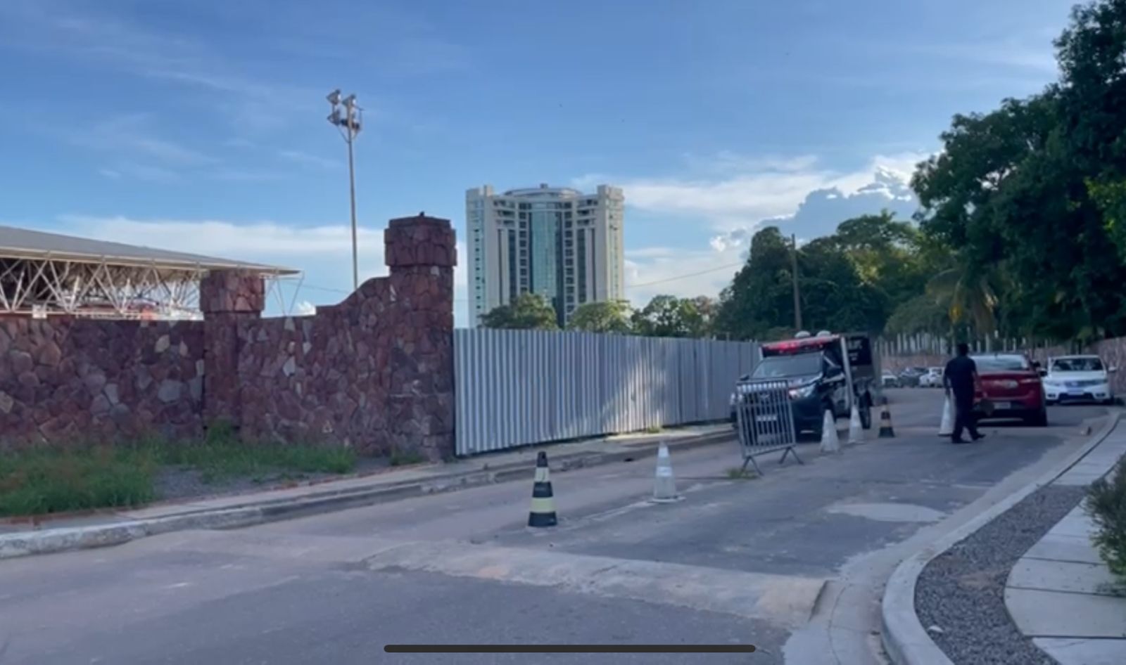 Mulher achada morta no Tropical Hotel é de Goiânia; IML tenta localizar família