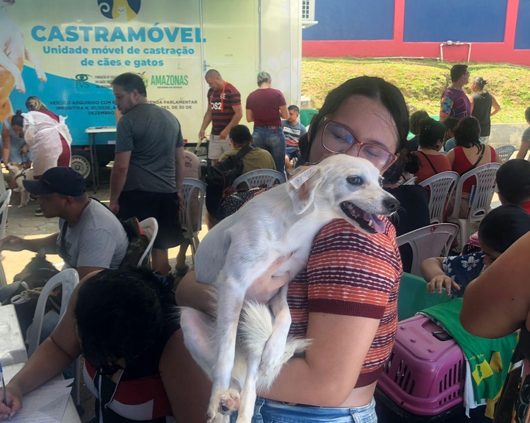 Governo Presente terá castração para pets e emissão de documentos neste sábado