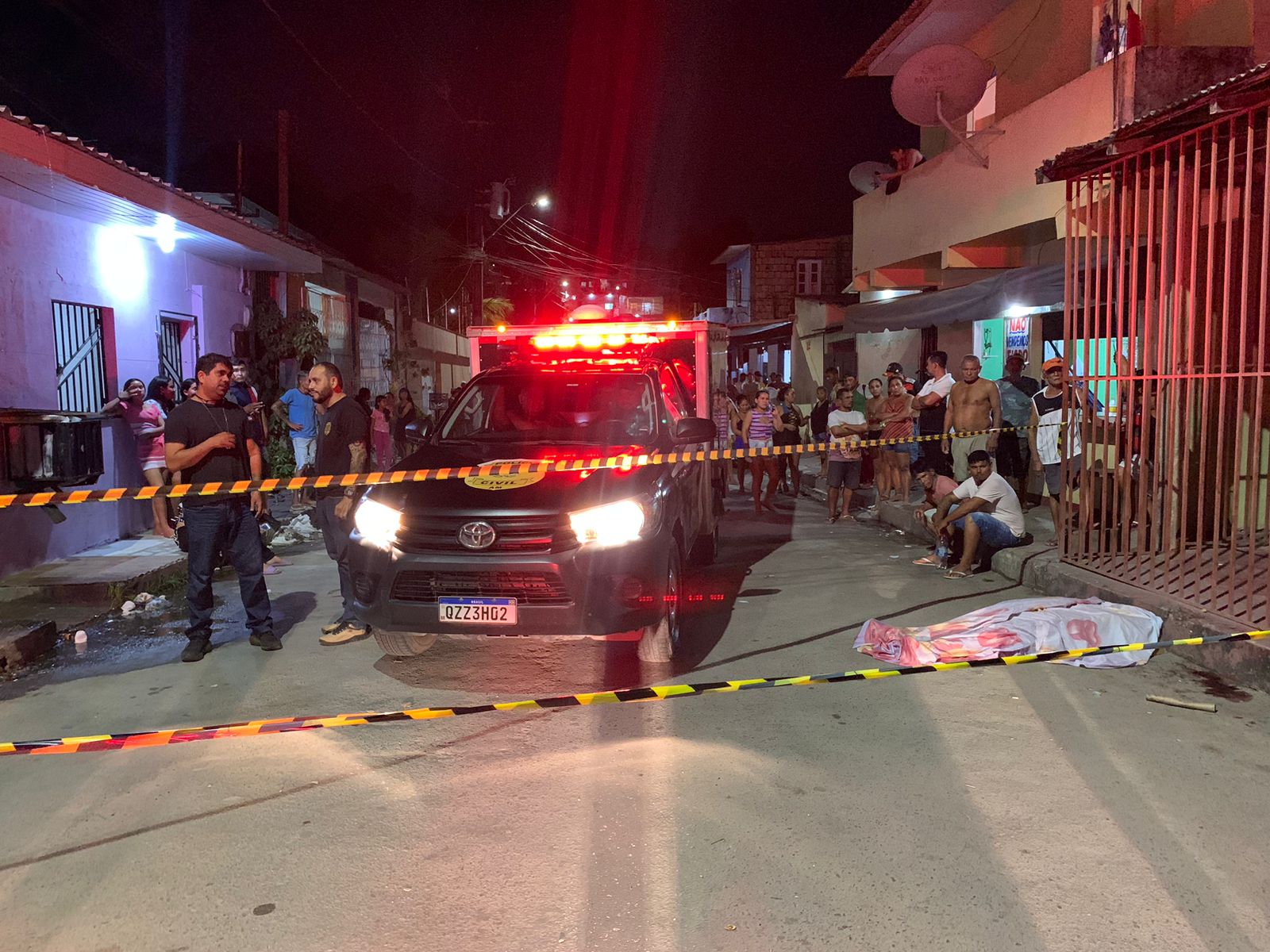 Criminosos executam homem durante carreata política em Manaus