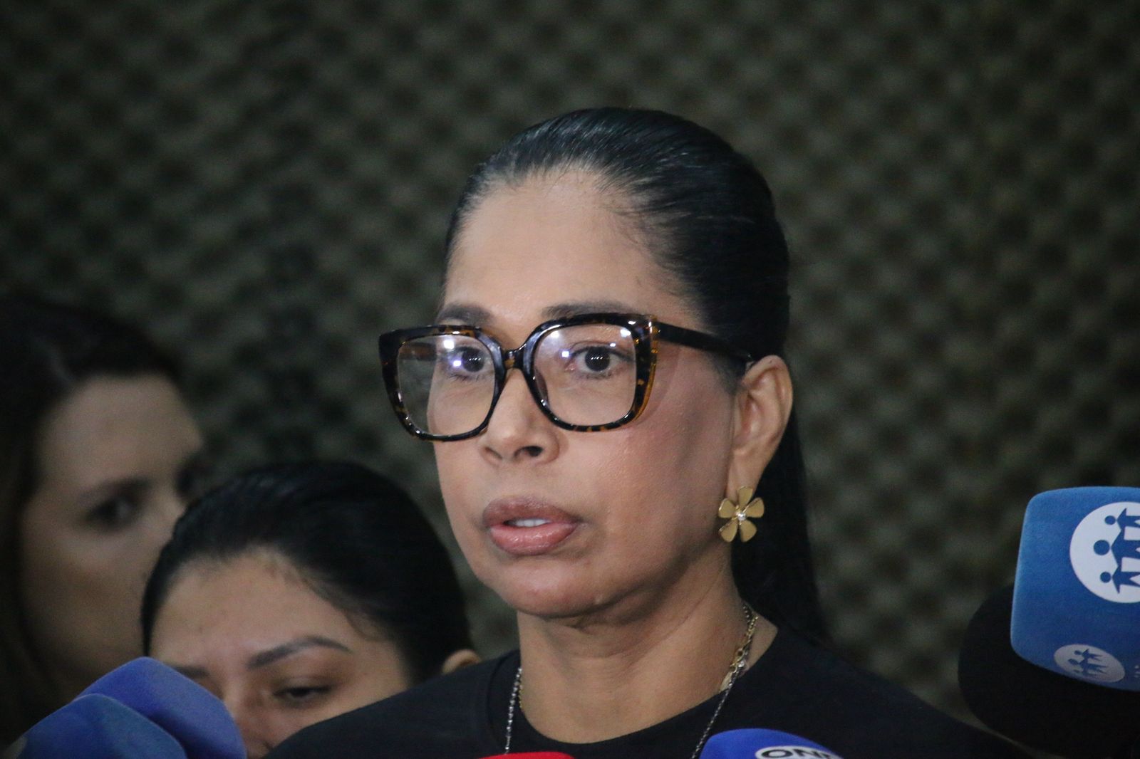 Adolescente é apreendido por estuprar e prostituir enteados em Manaus, vítima contraiu HIV