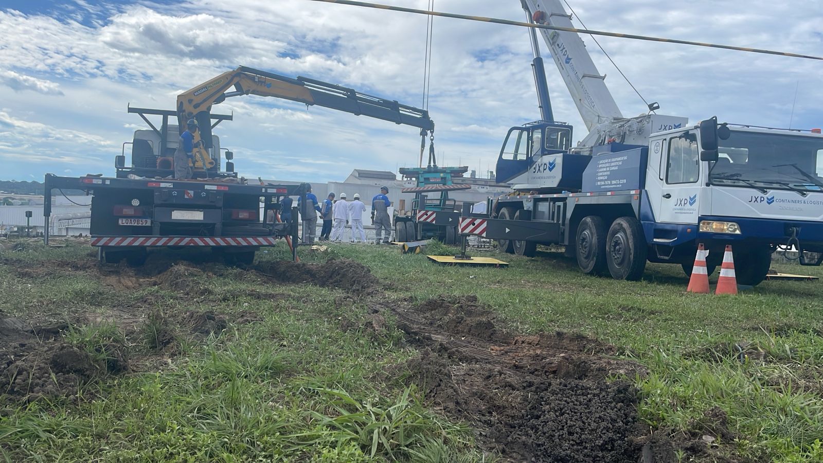 Energia será desligada no Distrito Industrial após acidente fatal envolvendo carreta