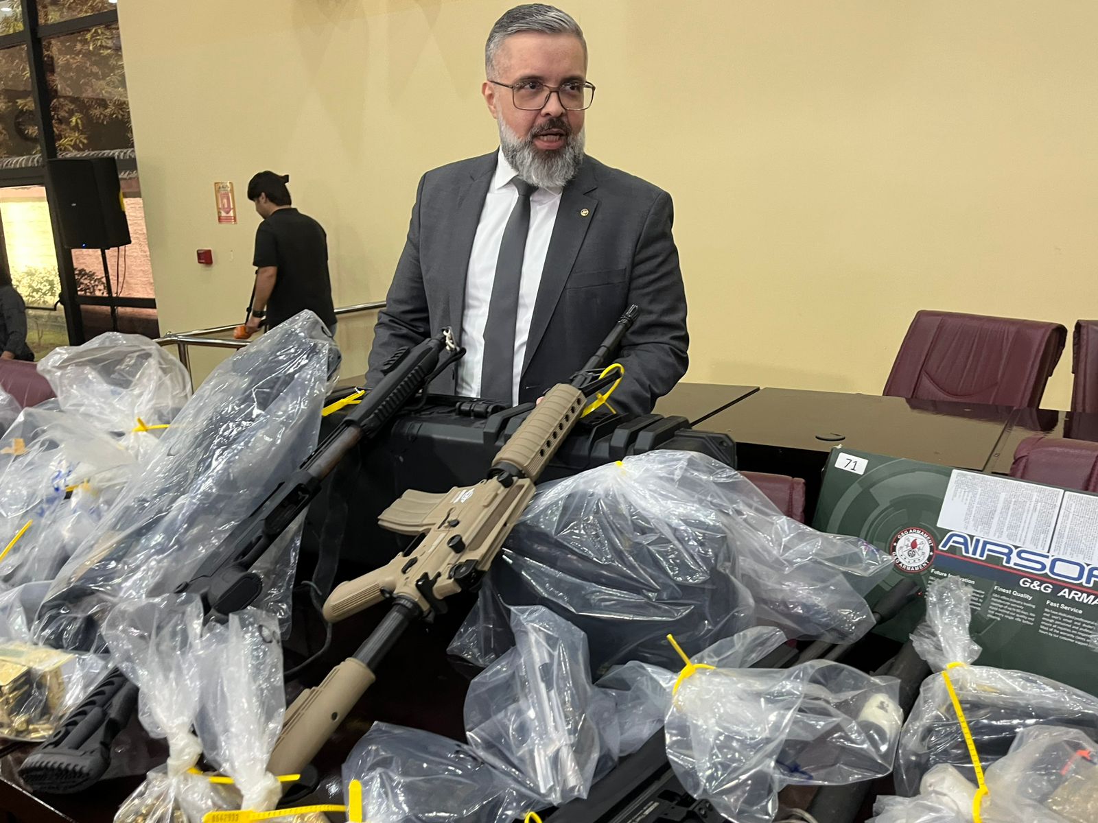 Saiba como agiam PMs milicianos que cometiam sequestros e extorsões em Manaus