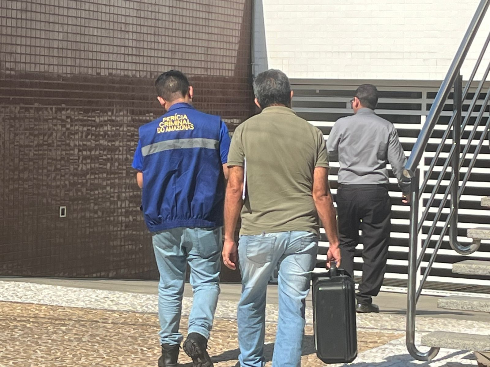 Hóspede é encontrado morto em hotel em Manaus e homem é levado para delegacia