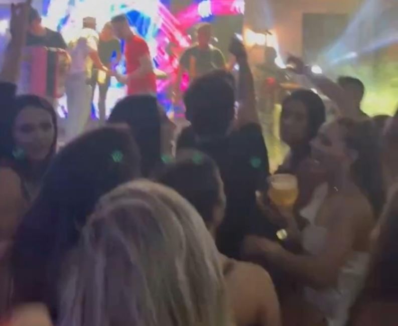 Dono do Baratão da Carne pede desculpa por festão do filho em Manaus