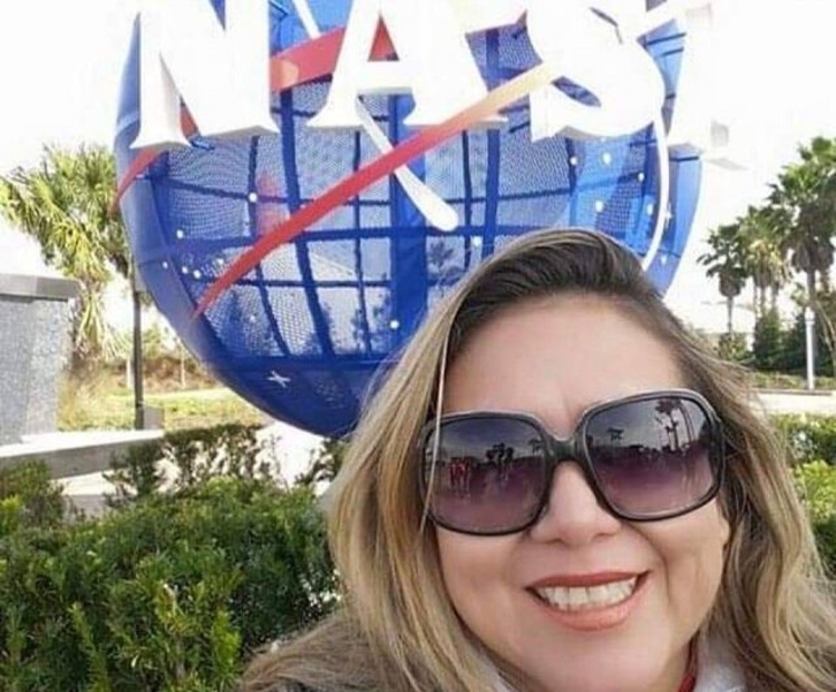 Professora é desligada de doutorado após chamar alunos de 'esquerdistas'