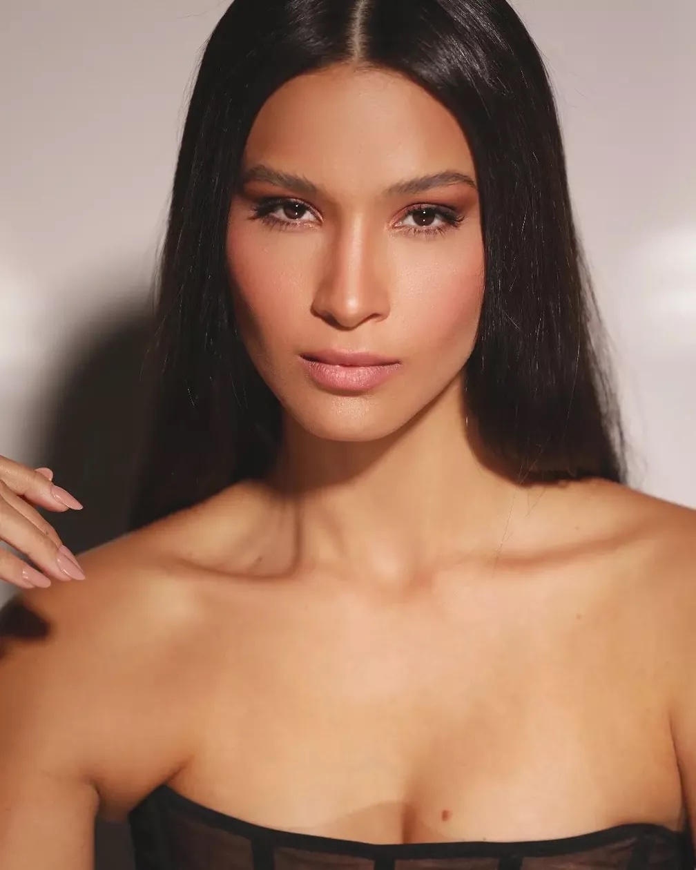 Miss Amazonas Rebeca Portilho fica em 2º lugar no Miss Brasil 2022