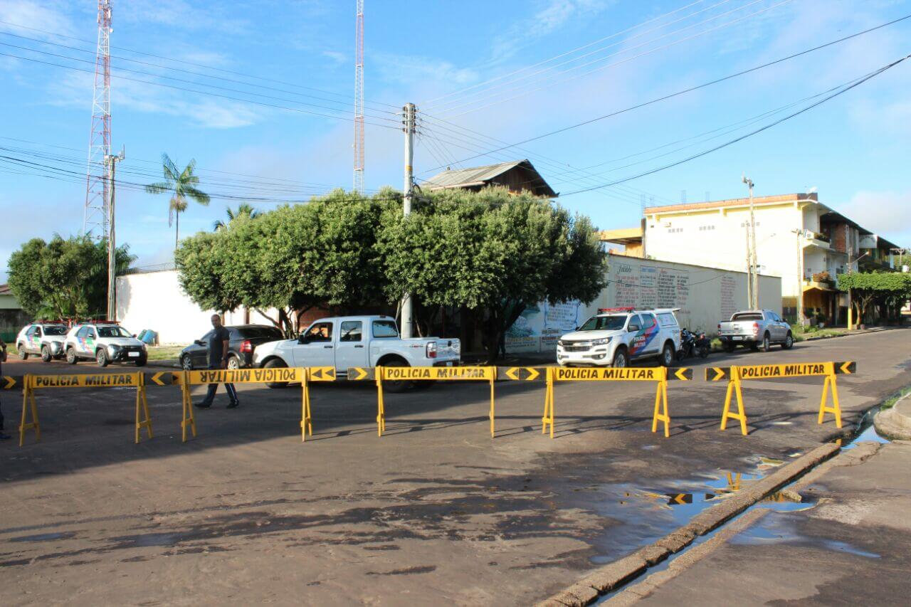 Presos usam wifi da delegacia para trocar mensagens no Amazonas