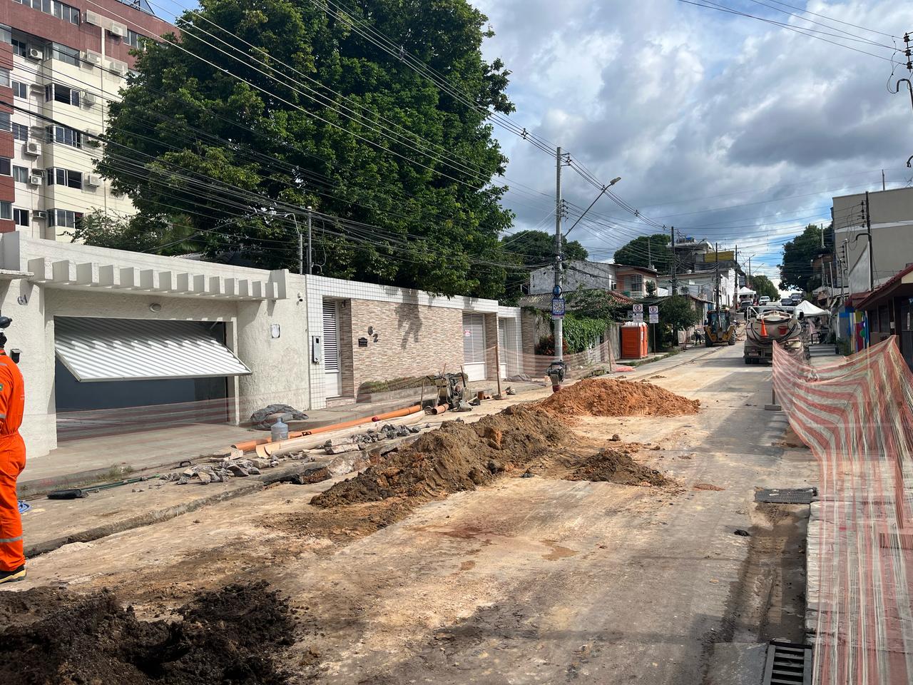 Águas de Manaus é multada por obra que põe Vieiralves sob risco de alagamento
