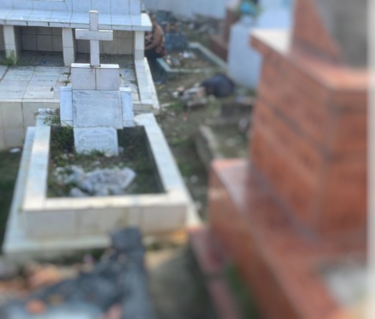 Homem morre dentro de cemitério e é encontrado por visitantes