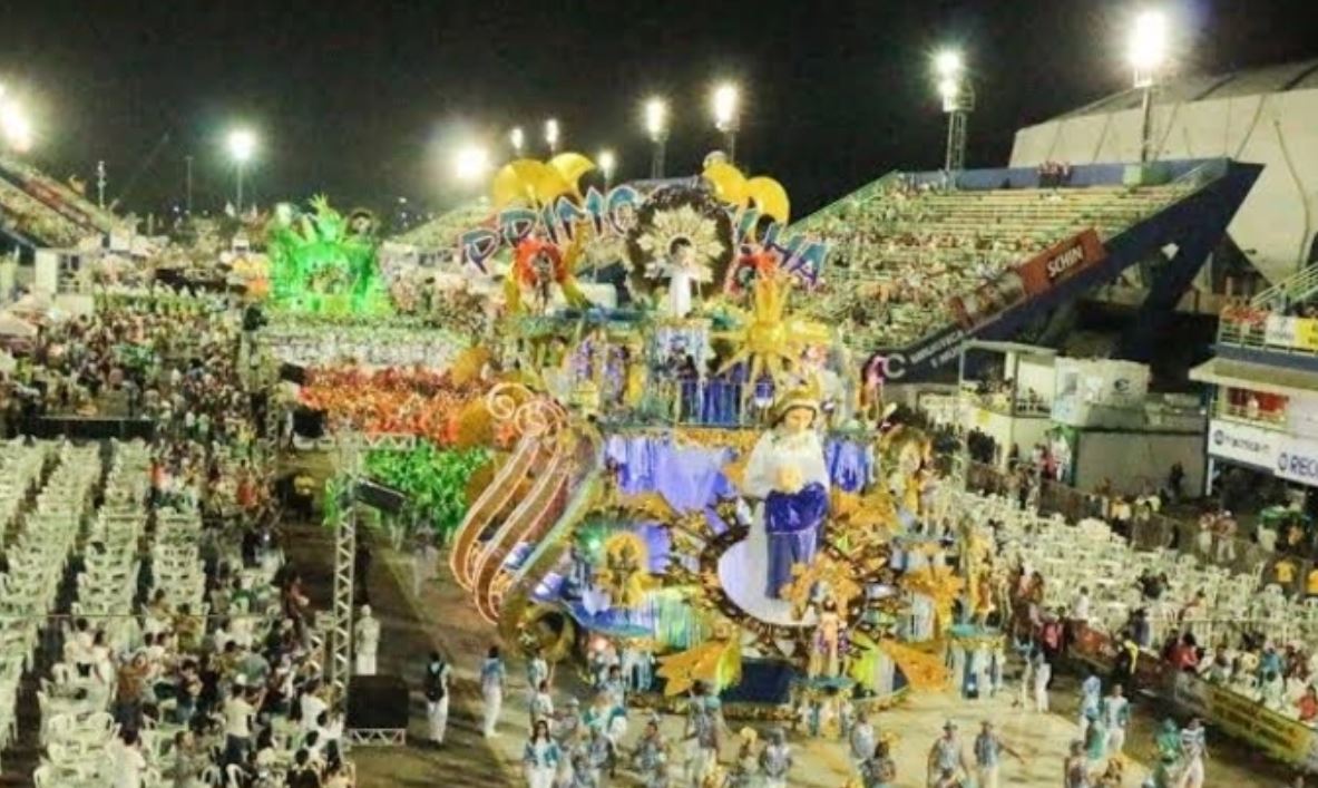 Prefeitura suspende edital de verbas para desfiles de escolas de samba em Manaus