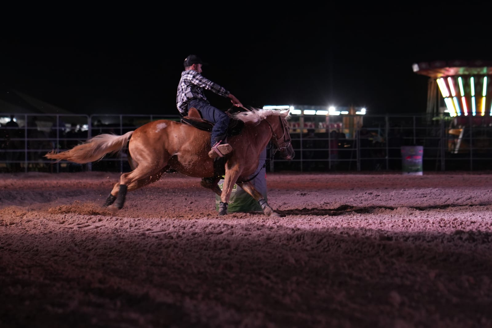 Competição de rodeio agita último dia da Expoagro 2025 em Manaus