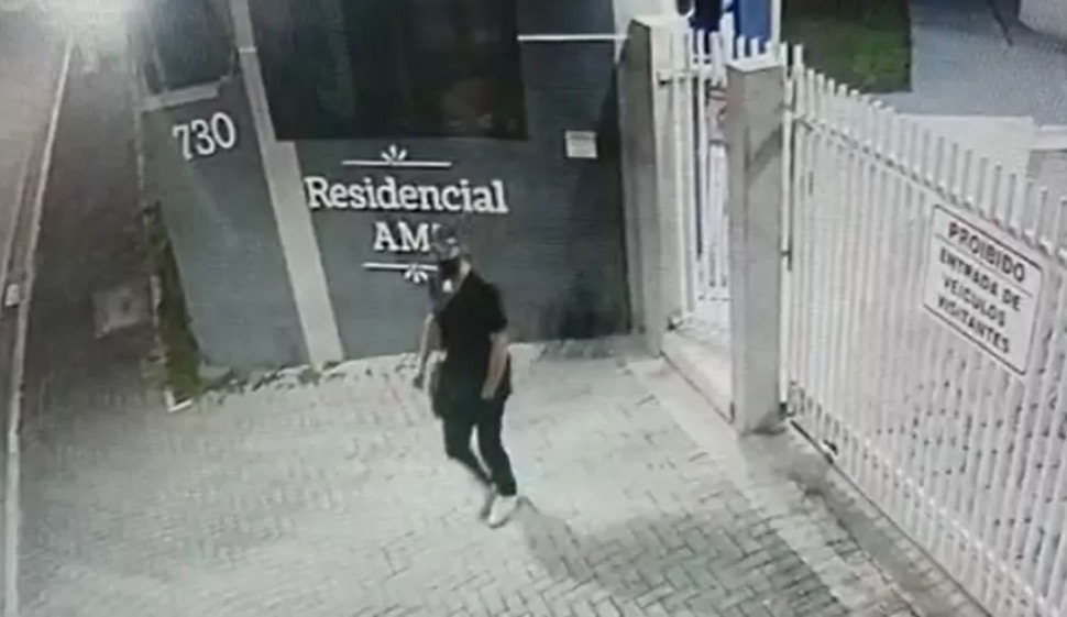 Preso suposto serial killer que atraía gays por apps de namoro em Curitiba