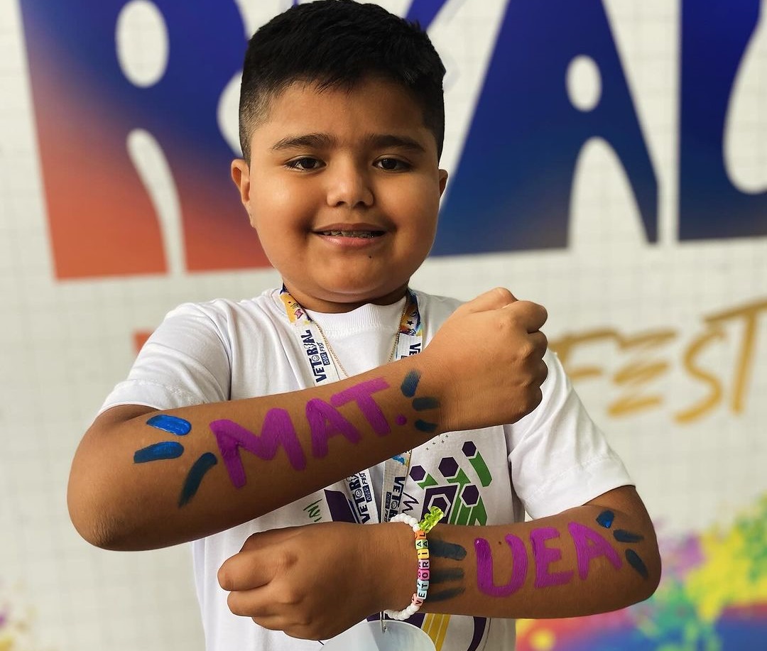 Menino de 10 anos que participou do Domingão com Huck é aprovado em vestibular na UEA