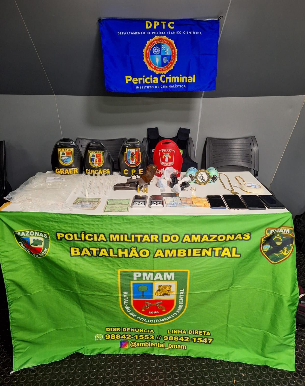 Casal é preso com drogas e armas escondidas em casa em Barcelos 