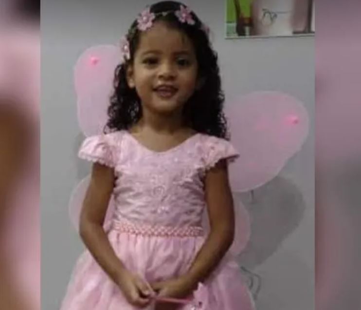 Menina de 5 anos morre em tiroteio entre criminosos enquanto voltava da igreja