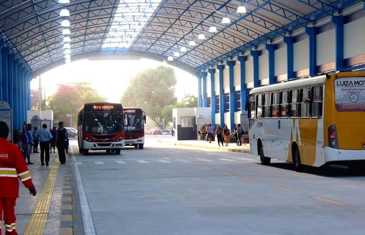 Terminal 2 passa por vistoria para início de reforma em Manaus