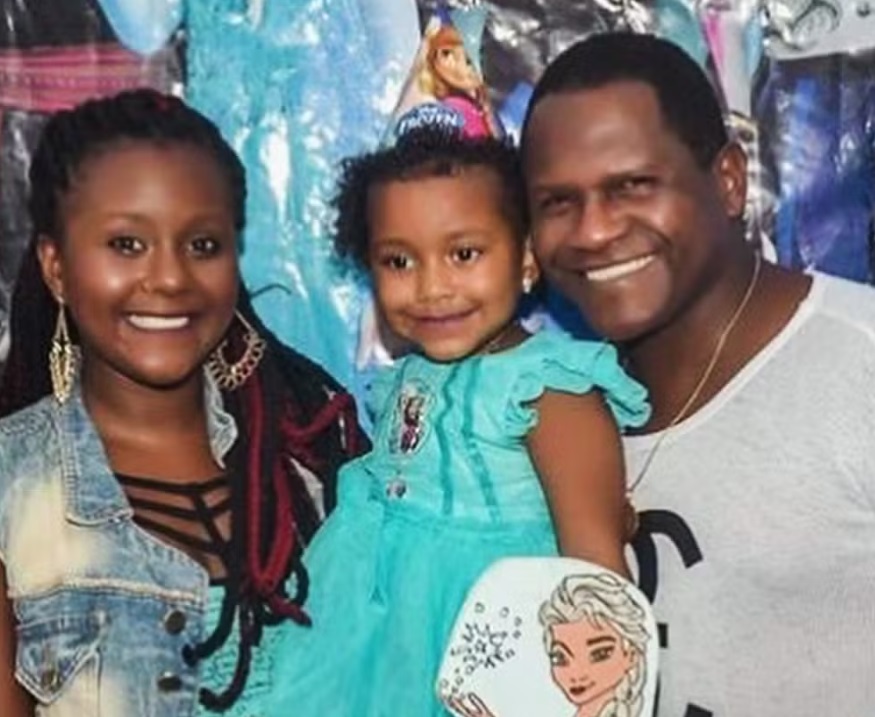 Tatau, ex-Ara Ketu, lamenta morte da filha de 34 anos: 'meu momento de dor'