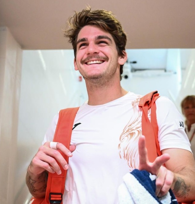 'Meu bisavô era antecessor do Hitler', diz tenista Thiago Wild em conversa com ex