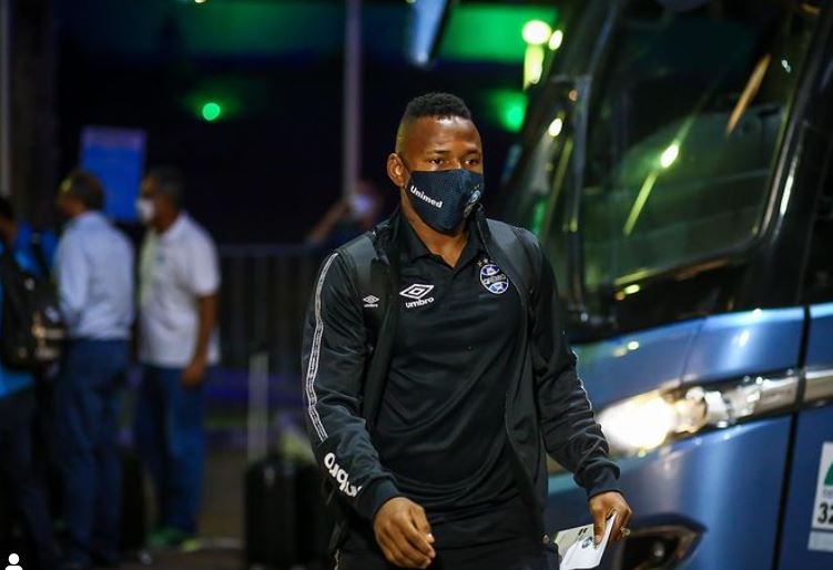 Amargando rebaixamento, Grêmio divulga carta aberta com pedido de desculpa à torcida 