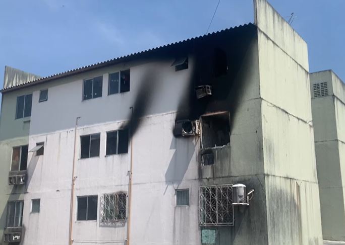 Incêndio destrói apartamentos em madrugada de desespero no Viver Melhor em Manaus