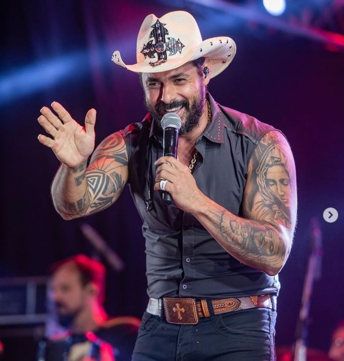 Cantor sertanejo João Carreiro morre aos 41 anos 
