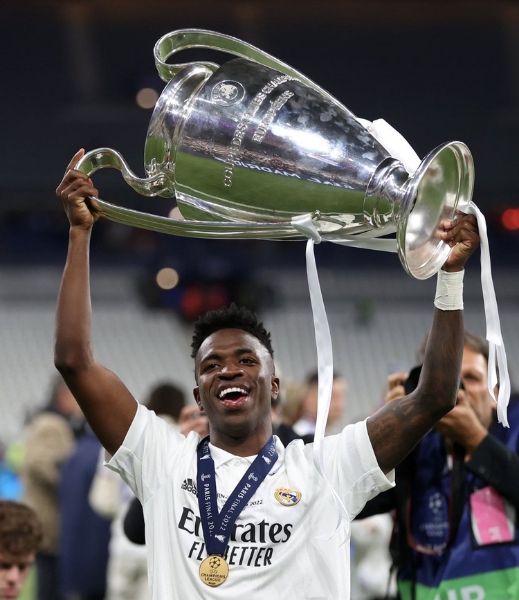 Vini Jr. marca e Real vence 15ª Champions