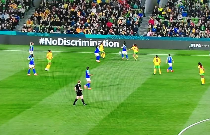 Brasil enfrenta Jamaica valendo vaga nas oitavas de final