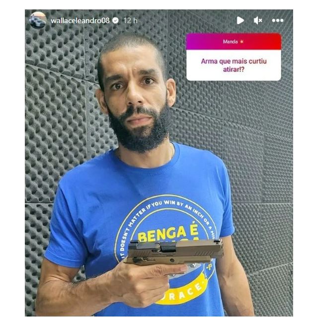 Jogador de vôlei Wallace causa revolta ao fazer post sobre "dar tiro na cara de Lula"