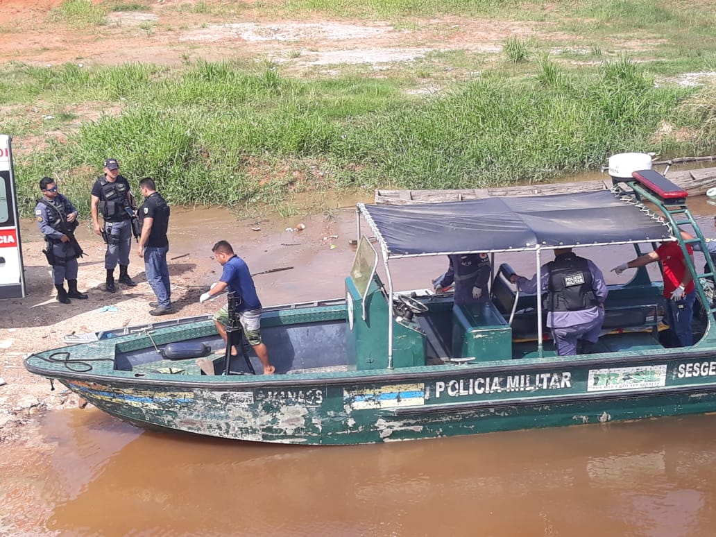 Piratas de rio são presos após roubarem barco e agredirem família no Amazonas