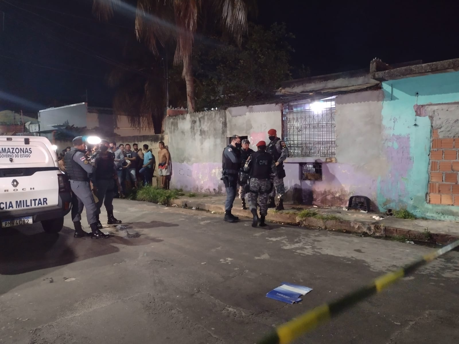 Dois homens são mortos a tiros em emboscada em Manaus