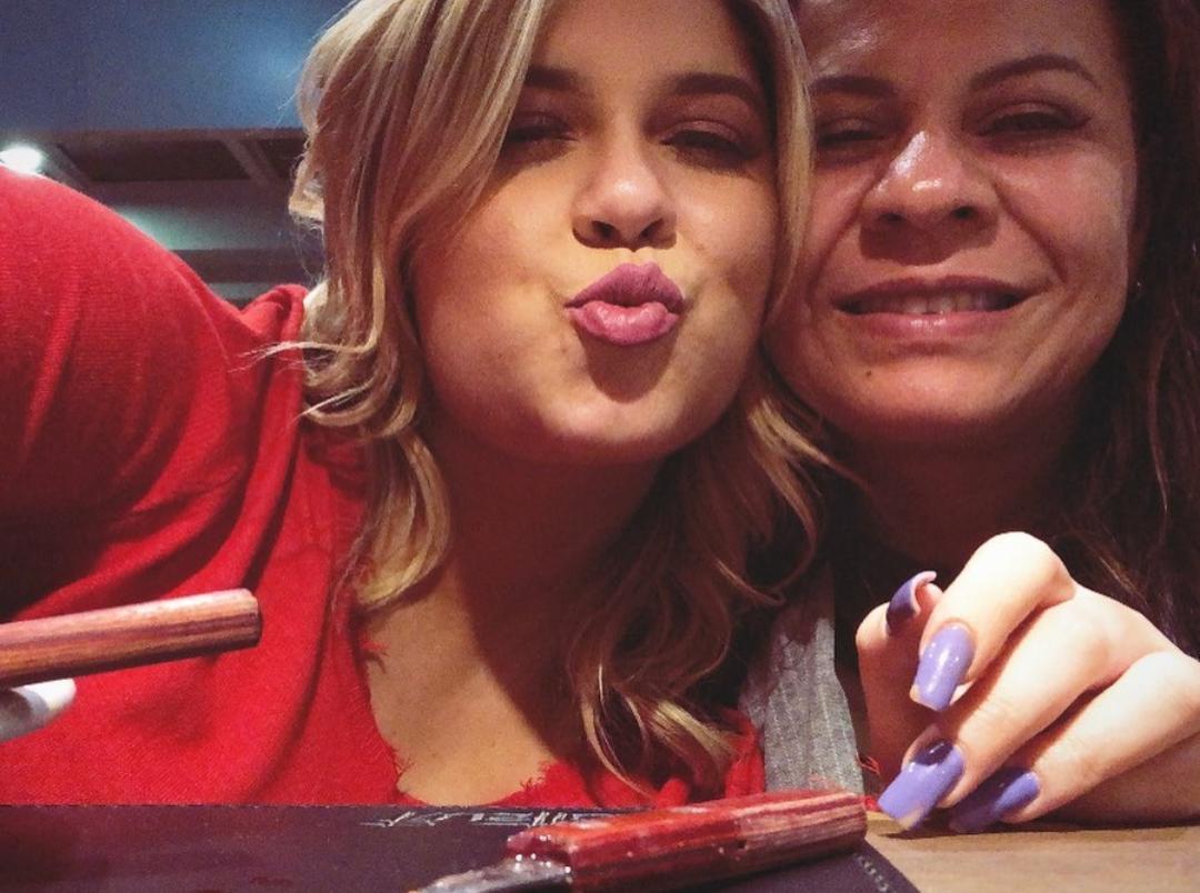 Marília Mendonça se declarou no aniversário da mãe um dia antes da morte