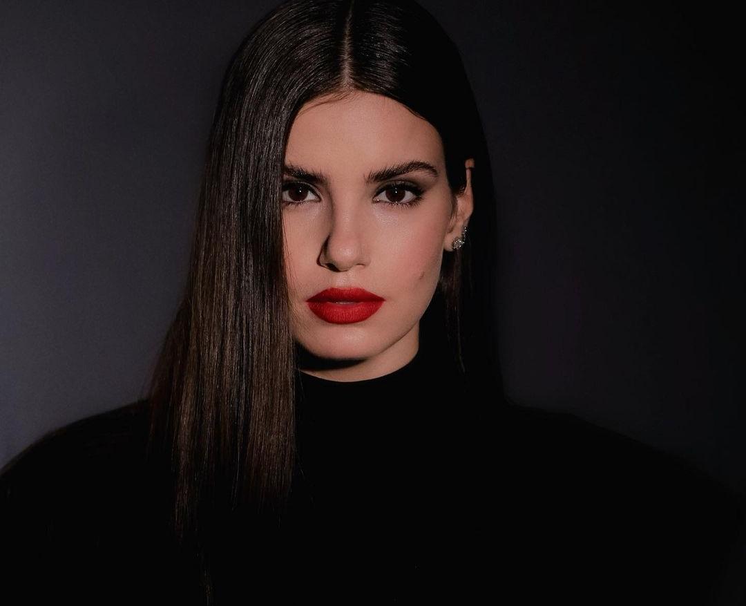 Elenco de 'Verdades Secretas 2' apoia Camila Queiroz e discorda que atriz recusou interpretar papel